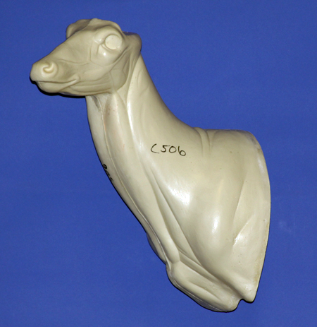 C506 Semi Upright Buck Shoulder