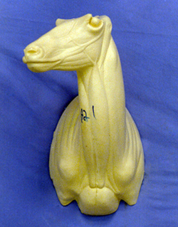 CA021 Antelope Upright Hard Right Turn
